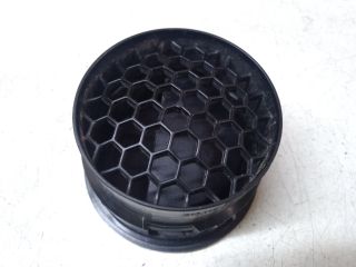 bontott DACIA LOGAN Középső Bal Szellőző