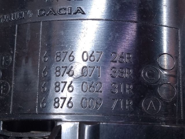 bontott DACIA LOGAN Középső Szellőző