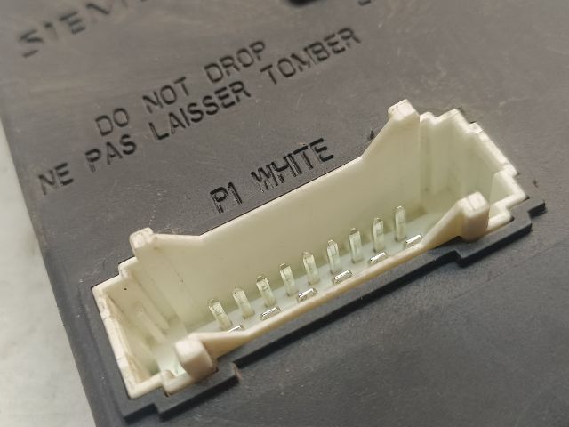 bontott DACIA LOGAN Központizár Elektronika