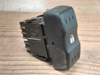 bontott DACIA LOGAN Központizár Kapcsoló