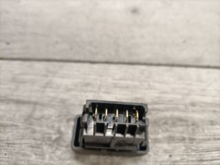 bontott DACIA LOGAN Központizár Kapcsoló