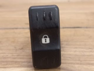bontott DACIA LOGAN Központizár Kapcsoló