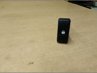 bontott DACIA LOGAN Központizár Kapcsoló