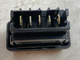 bontott DACIA LOGAN Központizár Kapcsoló