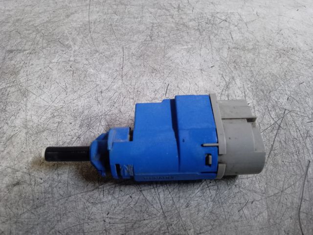 bontott DACIA LOGAN Kuplung Pedál Kapcsoló