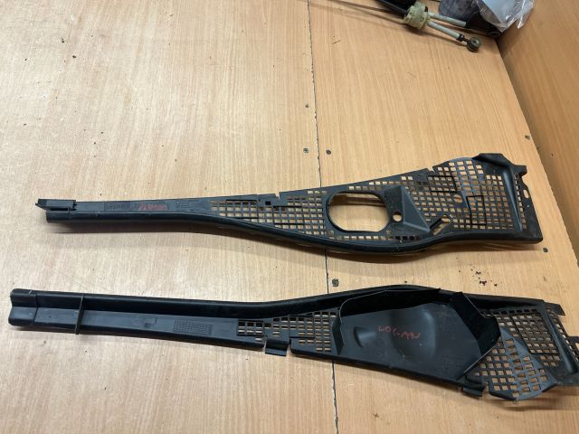 bontott DACIA LOGAN Levélrács