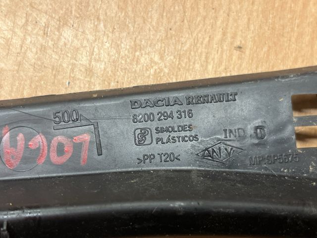 bontott DACIA LOGAN Levélrács