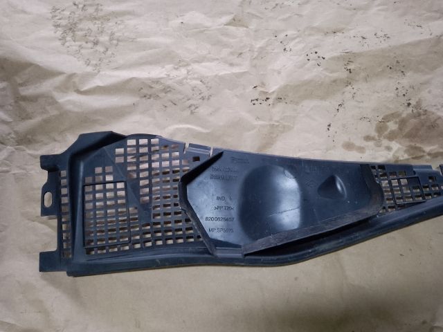 bontott DACIA LOGAN Levélrács