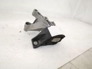 bontott DACIA LOGAN Motor Tartó Bak Jobb