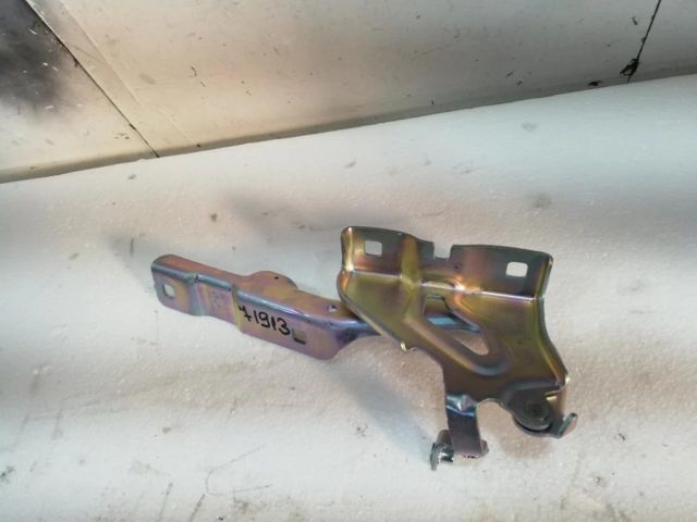 bontott DACIA LOGAN Motorháztető Jobb Zsanér