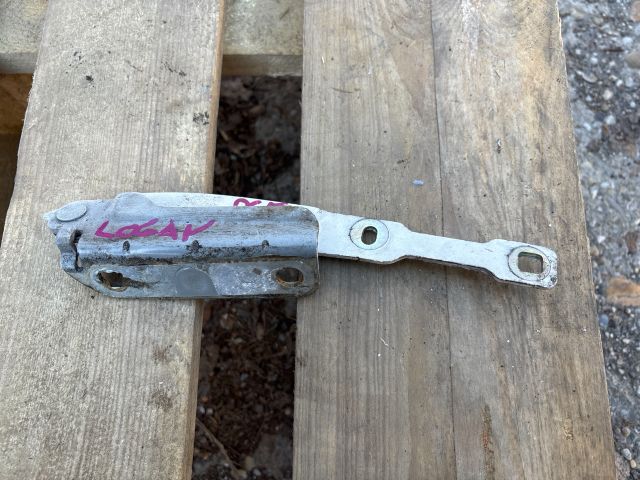 bontott DACIA LOGAN Motorháztető Jobb Zsanér