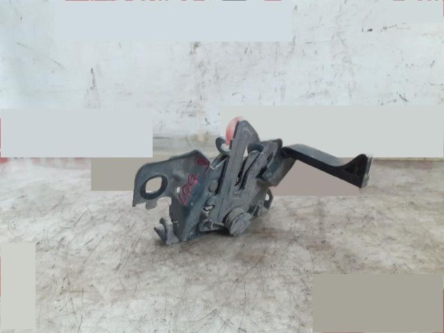 bontott DACIA LOGAN Motorháztető Zárszerkezet