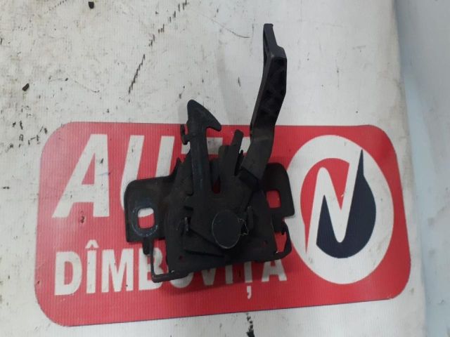 bontott DACIA LOGAN Motorháztető Zárszerkezet