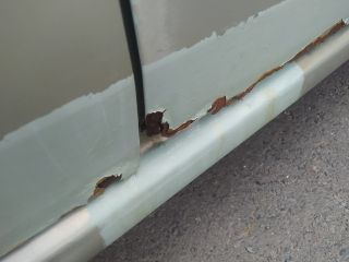 bontott DACIA LOGAN Motorháztető Zsanér Pár