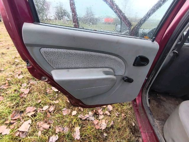 bontott DACIA LOGAN Műszerfal Héj