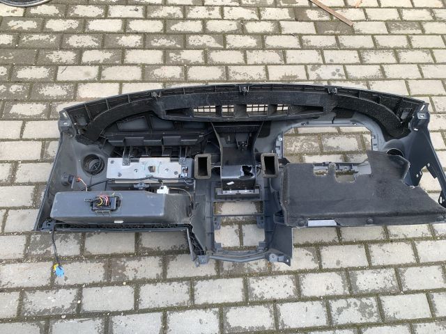 bontott DACIA LOGAN Műszerfal Héj