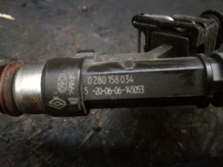 bontott DACIA LOGAN Porlasztó Sor / Híd