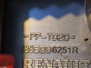 bontott DACIA LOGAN Pótféklámpa