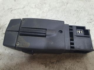 bontott DACIA LOGAN Rádió / CD Kapcsoló