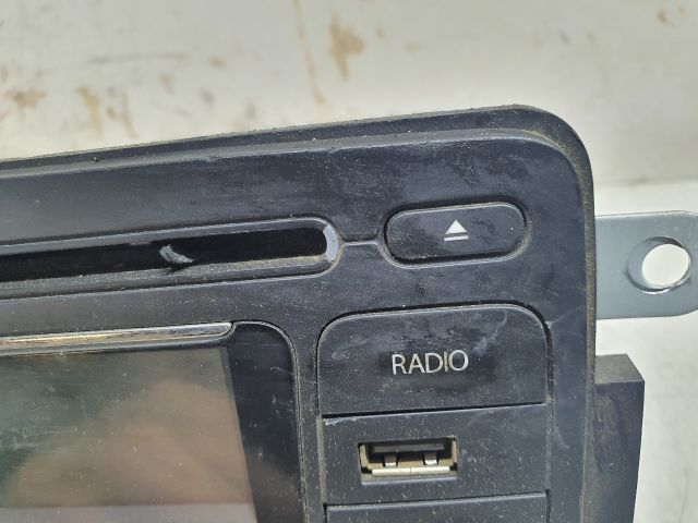 bontott DACIA LOGAN Rádió / CD