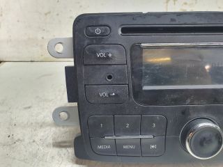 bontott DACIA LOGAN Rádió / CD