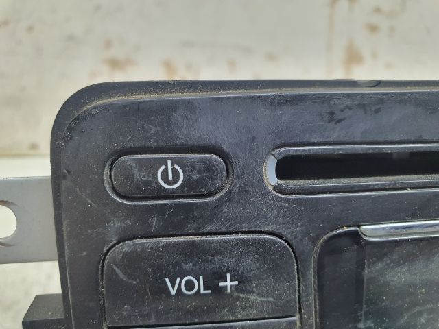 bontott DACIA LOGAN Rádió / CD