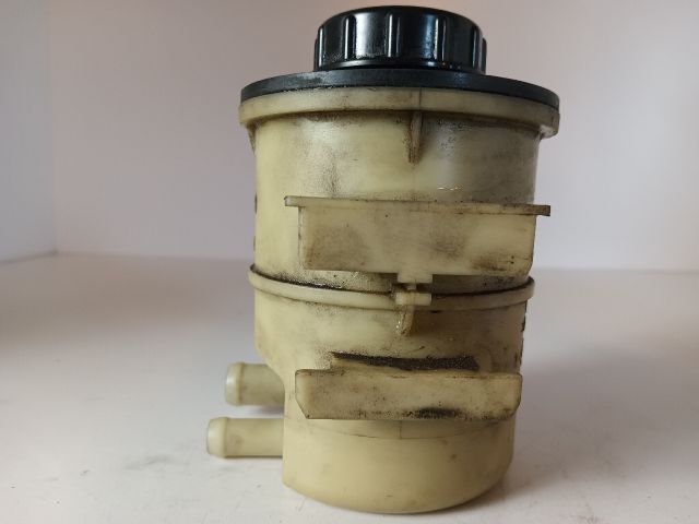 bontott DACIA LOGAN Szervóolaj Tartály