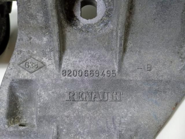 bontott DACIA LOGAN Tartó Bak