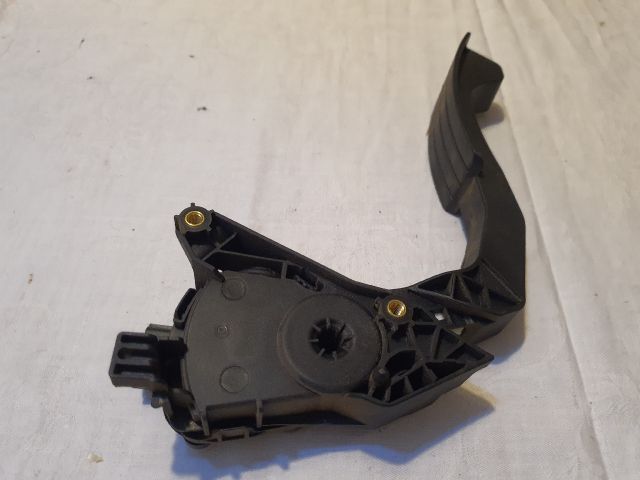 bontott DACIA LOGAN Gázpedál (Elektromos)