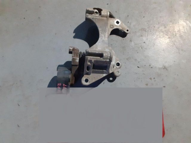 bontott DACIA LOGAN Generátor Tartó Bak