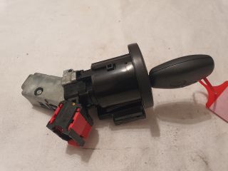 bontott DACIA LOGAN Gyújtáskapcsoló Házzal