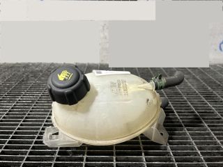 bontott DACIA LOGAN Kiegyenlítő Tartály