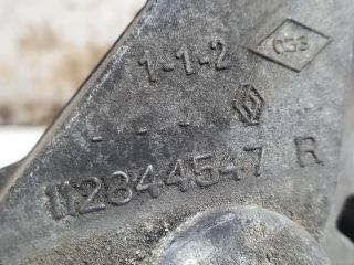 bontott DACIA LOGAN Motor Tartó Bak Jobb