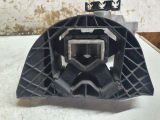 bontott DACIA LOGAN Motor Tartó Bak Jobb