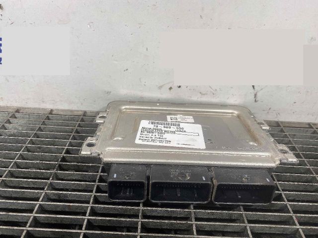 bontott DACIA LOGAN Motorvezérlő