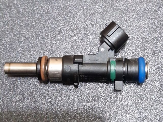 bontott DACIA LOGAN Porlasztó (1 db)