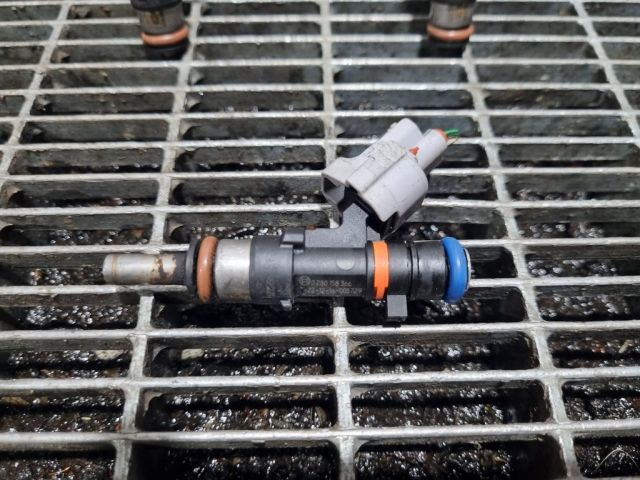 bontott DACIA LOGAN Porlasztó (1 db)