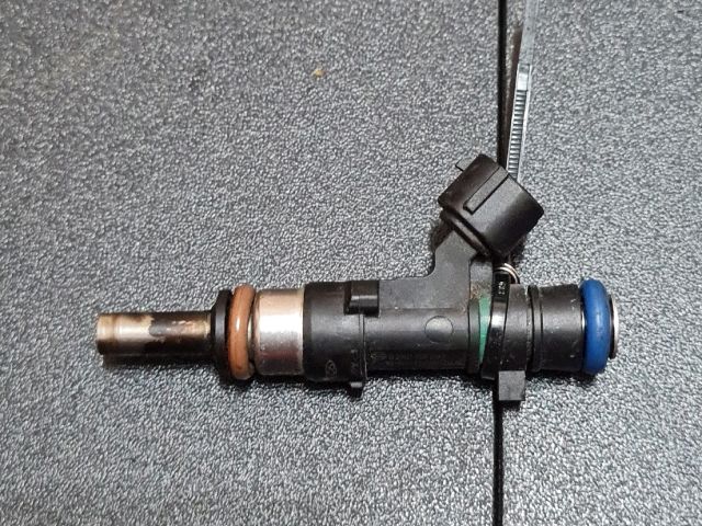 bontott DACIA LOGAN Porlasztó (1 db)