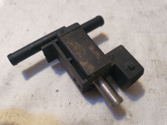 bontott DACIA LOGAN Turbó Vákum Szelep