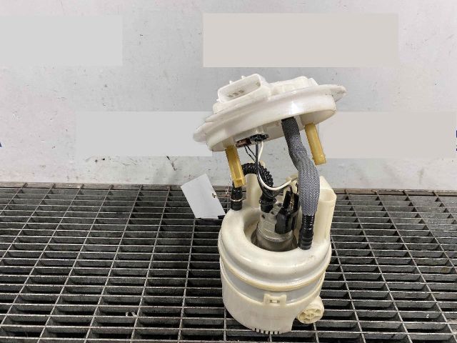 bontott DACIA LOGAN Üzemanyag Szivattyú