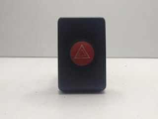 bontott DACIA LOGAN Vészvillogó Kapcsoló