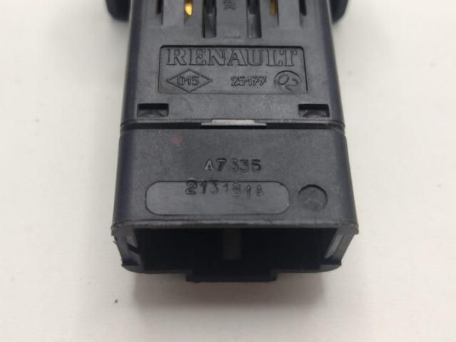 bontott DACIA LOGAN Vészvillogó Kapcsoló