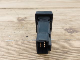 bontott DACIA LOGAN Vészvillogó Kapcsoló