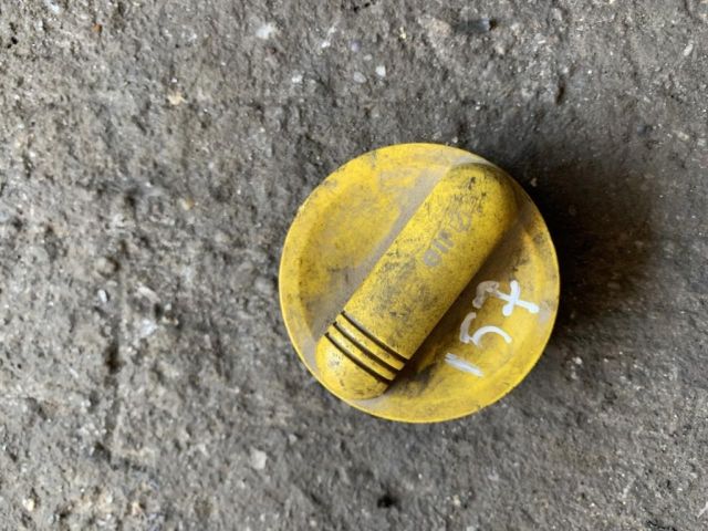 bontott DACIA PICK UP Olajbeöntő Sapka