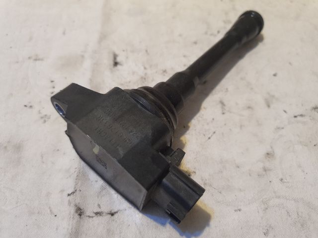 bontott DACIA SANDERO Gyújtótrafó