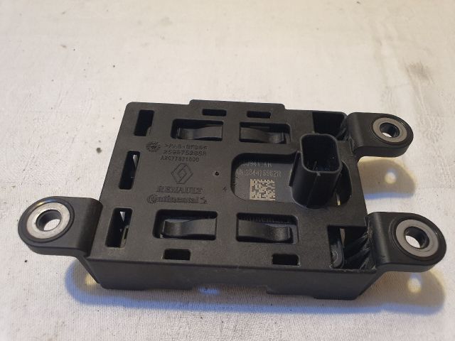 bontott DACIA SANDERO Distronic Vezérlő Panel