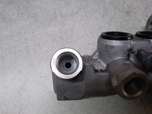 bontott DACIA SANDERO Főfékhenger