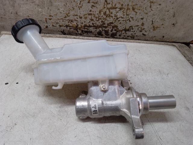 bontott DACIA SANDERO Főfékhenger