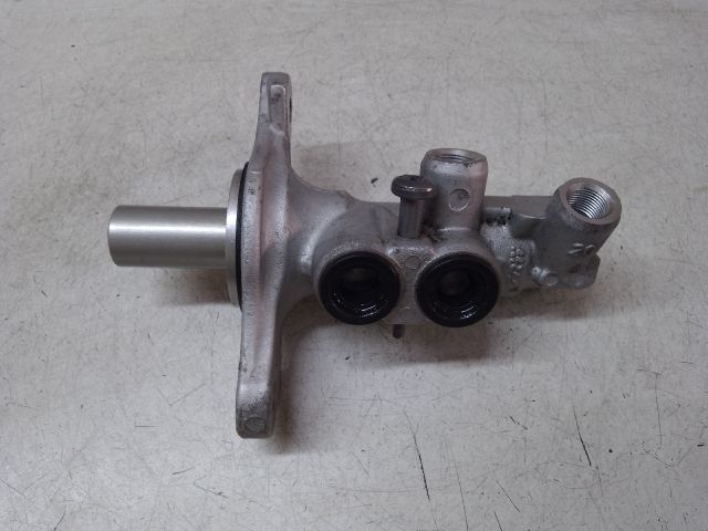 bontott DACIA SANDERO Főfékhenger