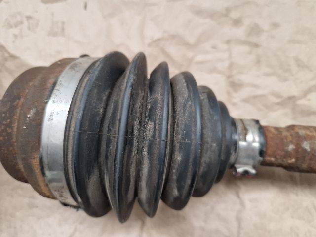 bontott DACIA SANDERO Jobb Féltengely